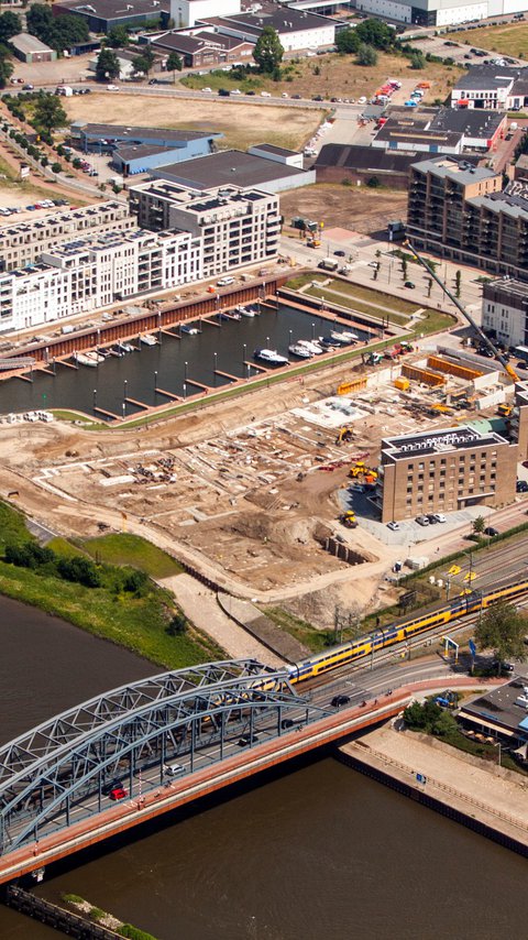 Noorderhaven Zutphen luchtfoto Heijmans juni 2021.jpg