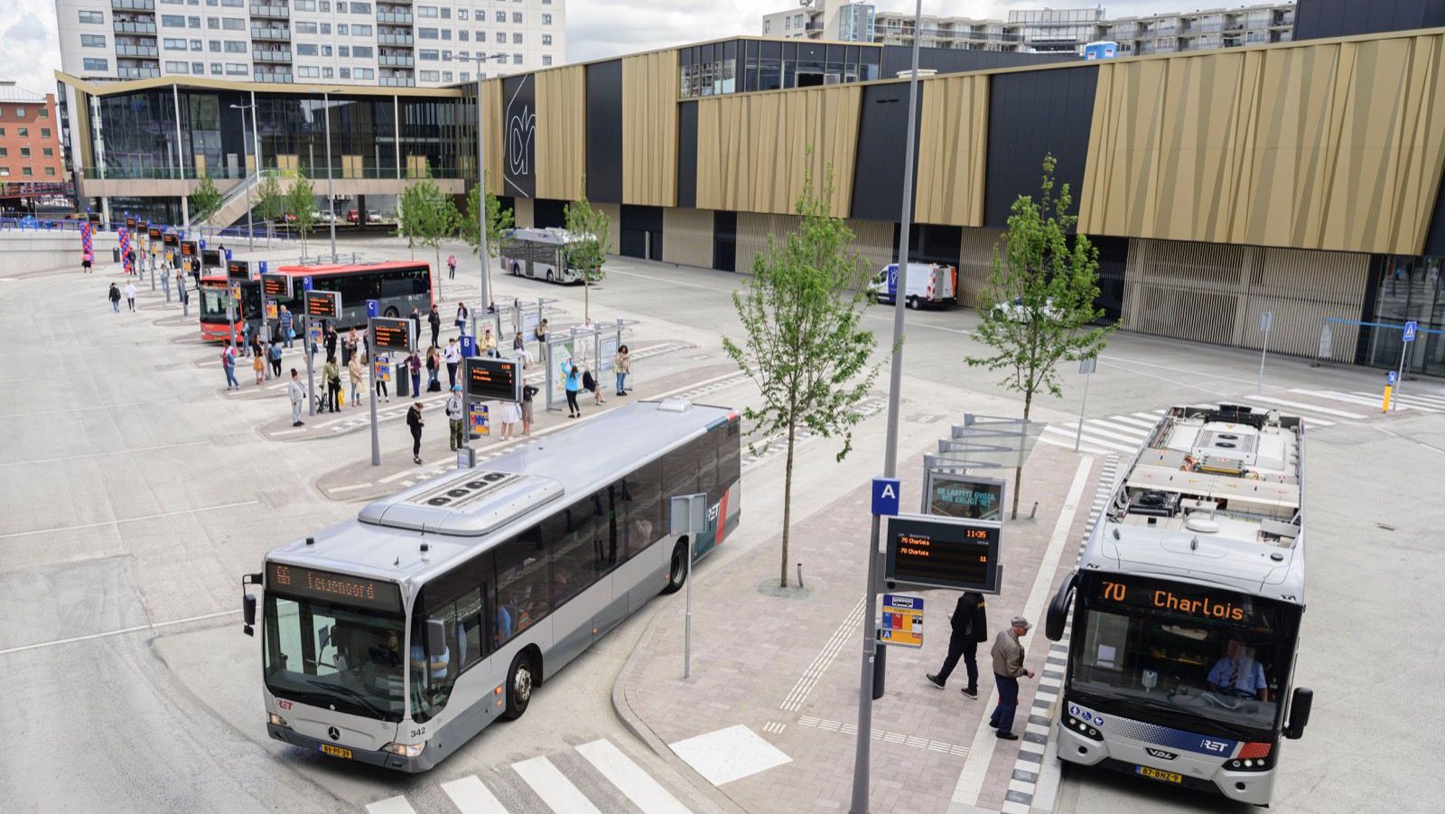 Busstation Hart van Zuid