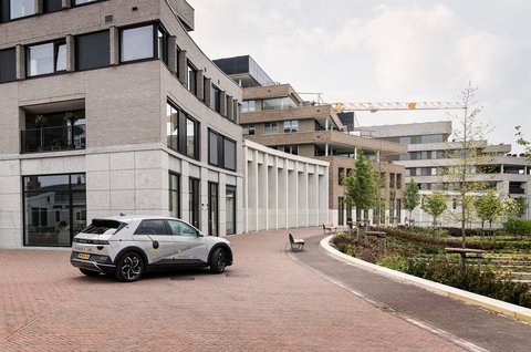 Heijmans_WeDriveSolar_bidirectionele_laadpaal_Greenville_Utrecht 3.jpg