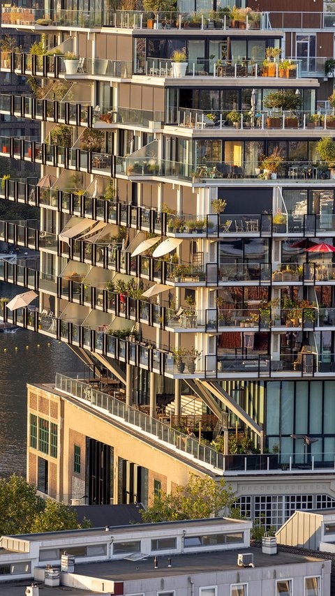 Groene flat, gebouwd door Heijmans.