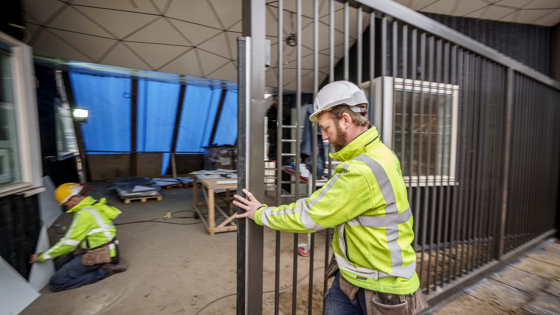 Heijmans Huizen zwembad Sijsjesberg renovatie duurzaamheid.jpg