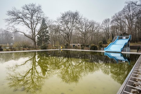 Heijmans Huizen zwembad Sijsjesberg renovatie duurzaamheid 2 maart 2021.jpg