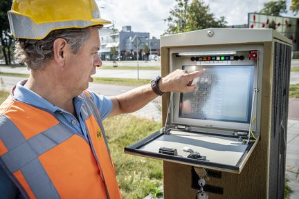 Henry Gerlings slimme verkeerslichten infra Eindhoven.jpg