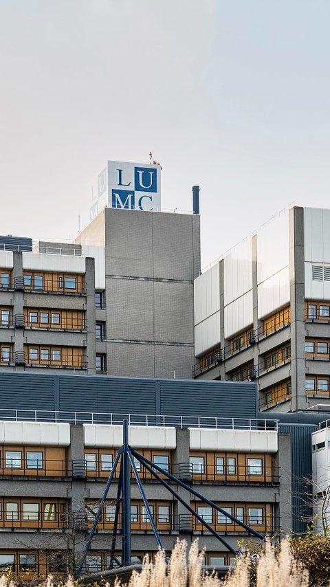 Heijmans_ziekenhuis LUMC_Leiden_services gebouw.jpg