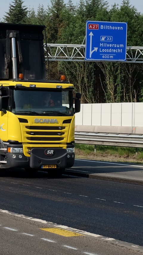 Asfalteren A27 Millenaar en van schaik 2.jpg