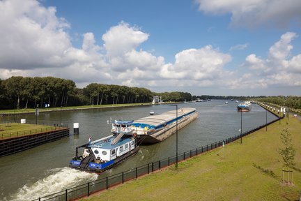 Prinses Beatrixsluis Nieuwegein derde kolk Heijmans september 2019 3.jpg