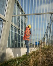 solar highways groene berm.jpg