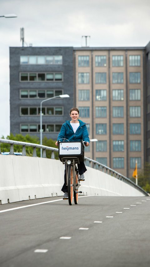 Fietsinfrastructuur - milou_op_de_fiets_heijmans_kantoor_rosmalen