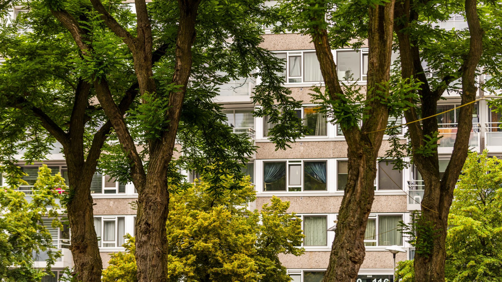 Heijmans-Overvecht-Utrecht-2021-groen-flats.jpg