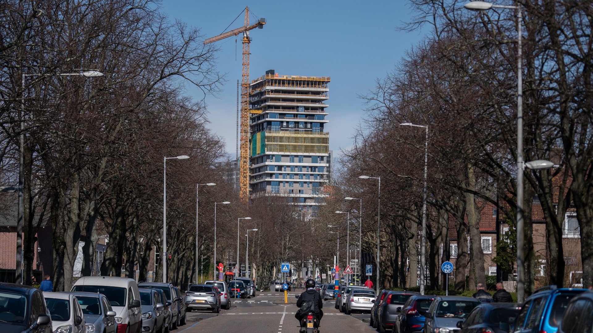 Heijmans-AmsterdamVertical-Sloterdijk-woningbouw-maart2022-straat.jpg