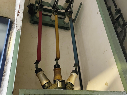 Oude bedrijfsinstallatie