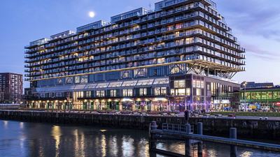Fenix I, Rotterdam