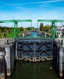 De Koninginnensluis.