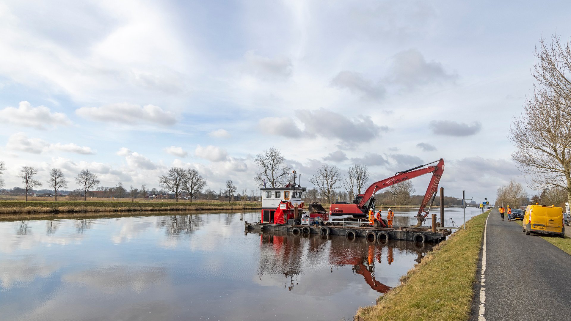 Heijmans waterwerken vaarwegen Lemmer Delfzijl natte infra bebording 2.jpg