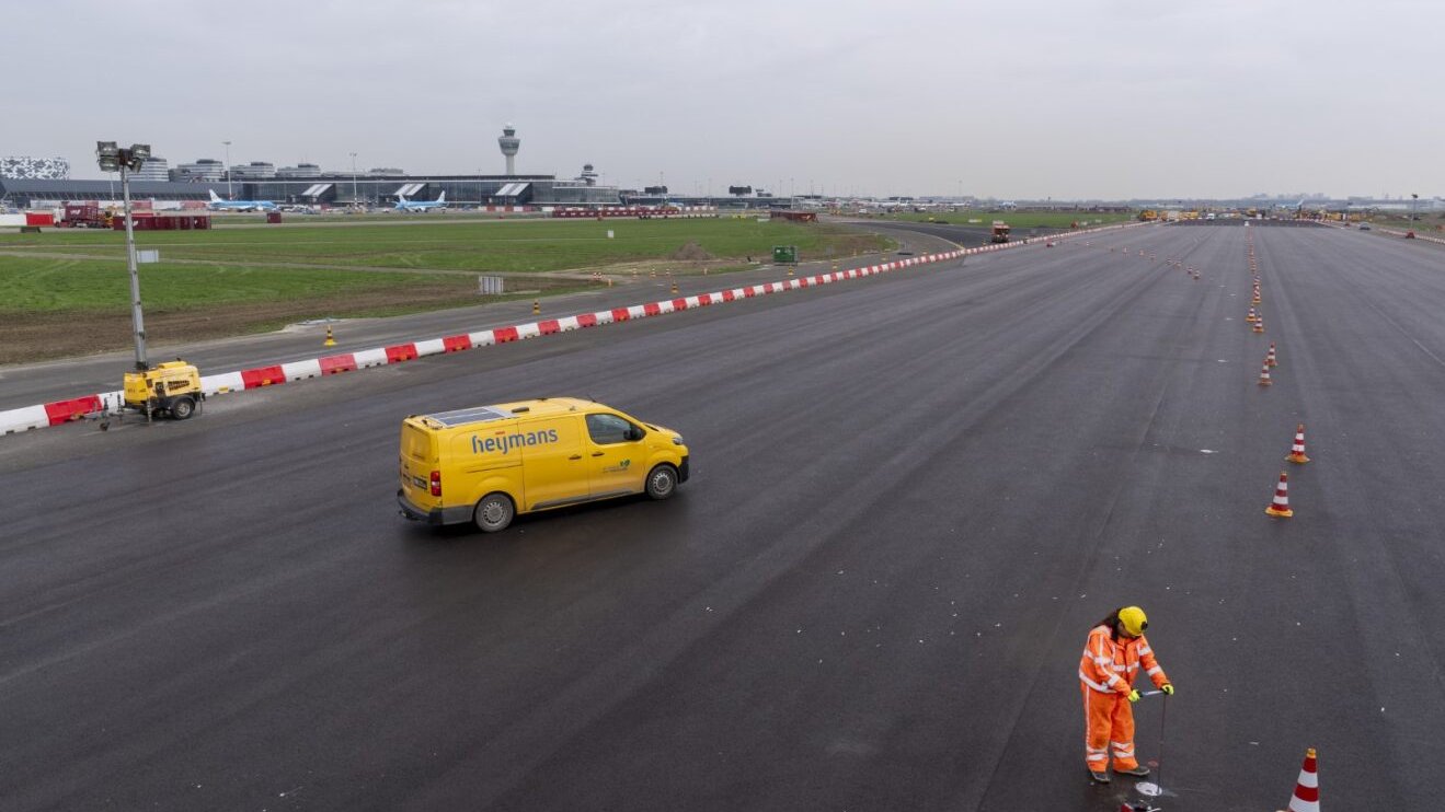 Schiphol recyclen baanlampen Kaagbaan 01