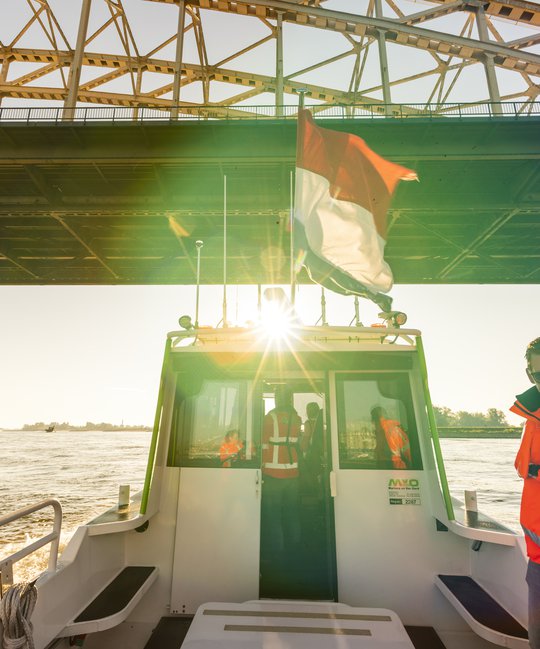 Hybride peilboot Vaarwegen Oost Nederland.jpg