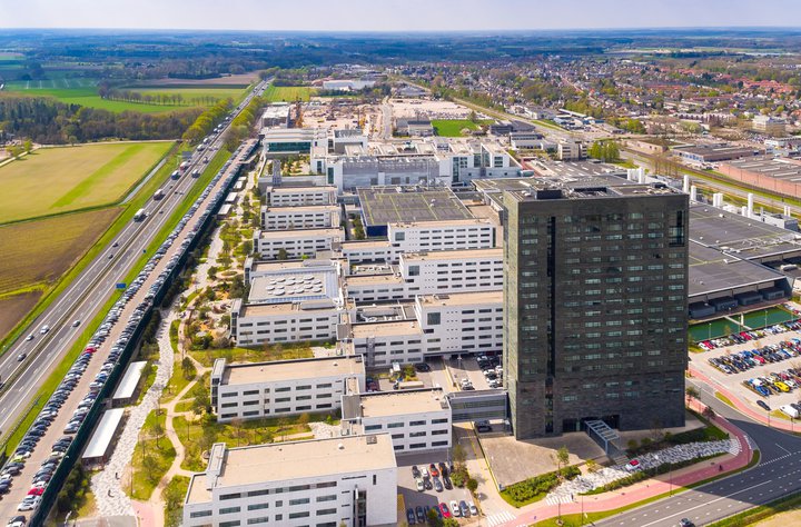 ASML Campus in Veldhoven (2019) richting zuid.jpg