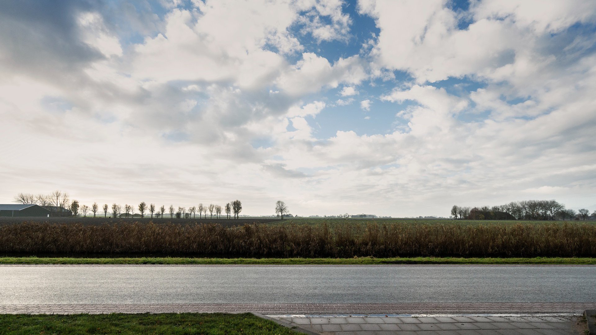 Heijmans_Groningen_Loppersum_aardbevingsveilig wolkenlucht.jpg