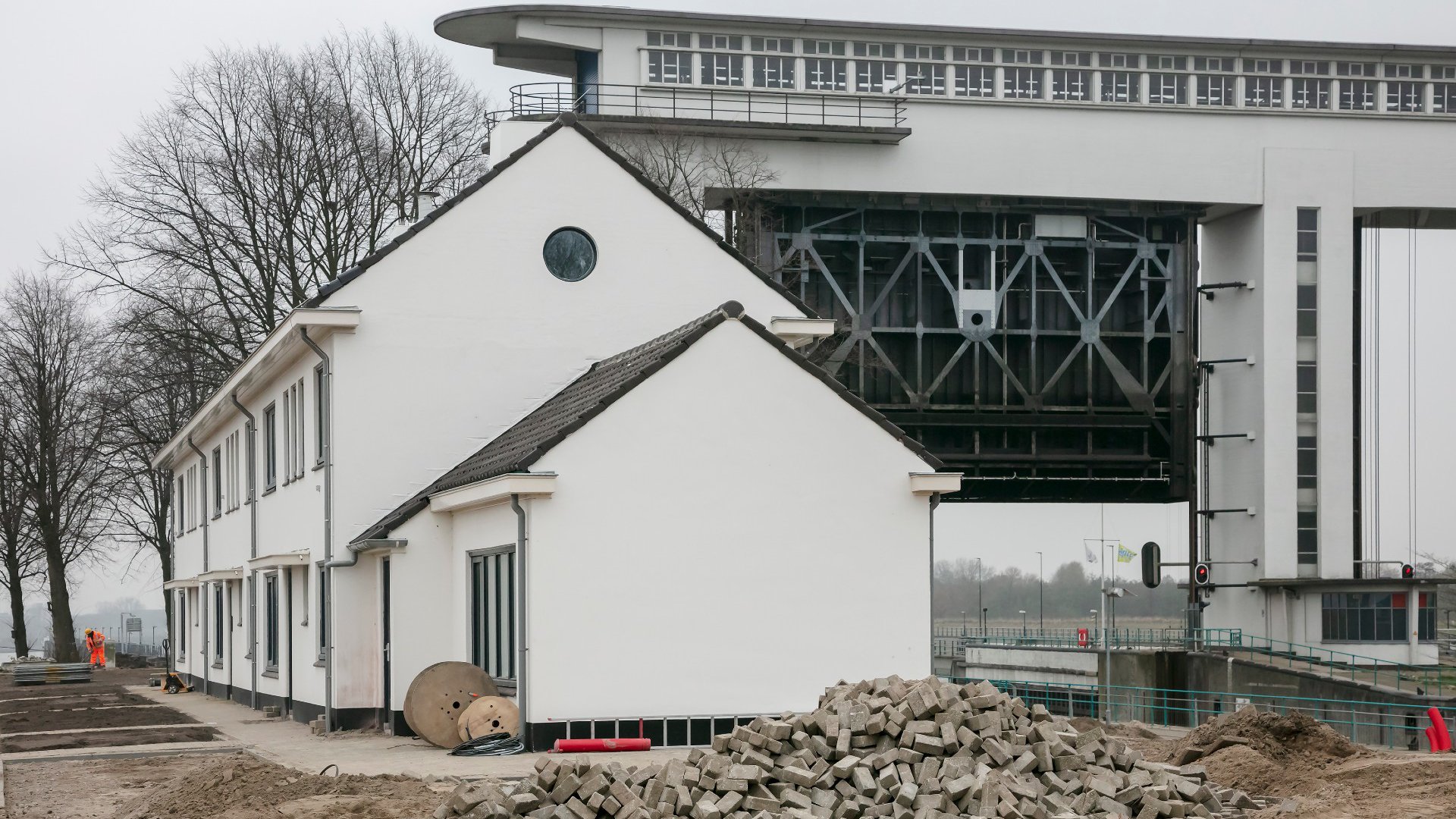 Prinses Beatrixsluis Nieuwegein derde kolk Heijmans witte huisjes.jpg