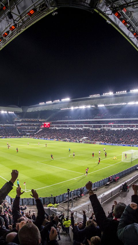 led-verlichting-philips-stadion-heijmans-17.jpg