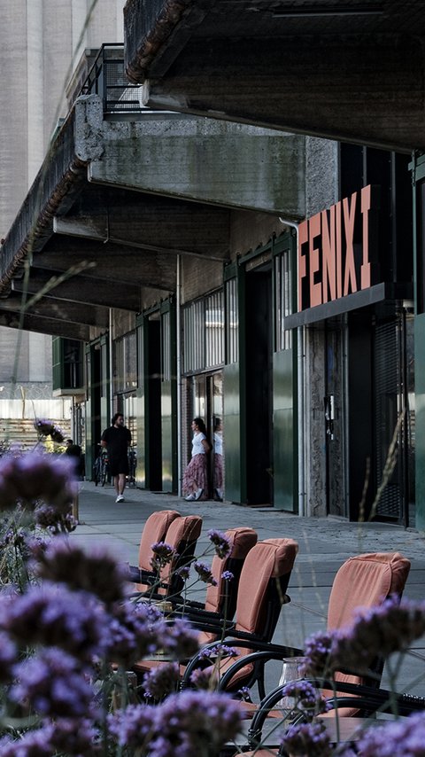 Fenix I Rotterdam 1 Heijmans Katendrecht 012021.jpg