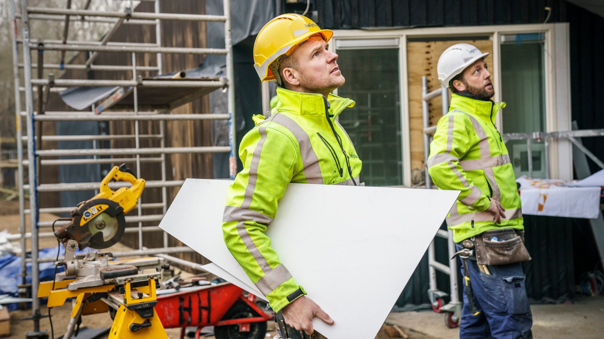 Heijmans Huizen zwembad Sijsjesberg renovatie duurzaamheid 3 maart 2021.jpg