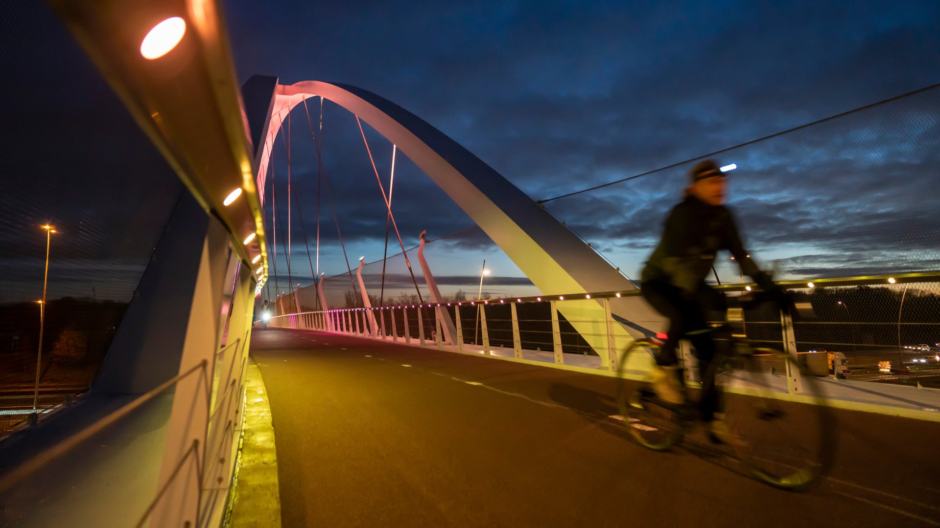 fietsbrug_tegenbosch_eindhoven_2.jpeg