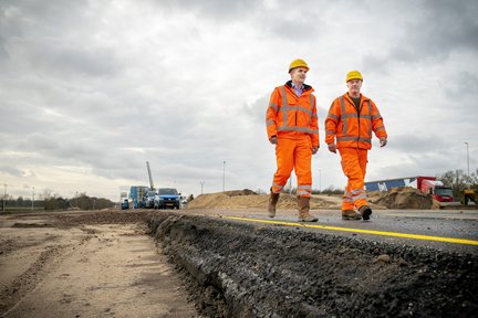 "De V&R-opgave raakt nagenoeg het hele infrabedrijf. De hoeveelheid werk die op ons afkomt is enorm en multidisciplinair. Dit kunnen we niet alleen."