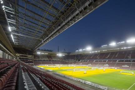led-verlichting-philips-stadion-heijmans-12.jpg
