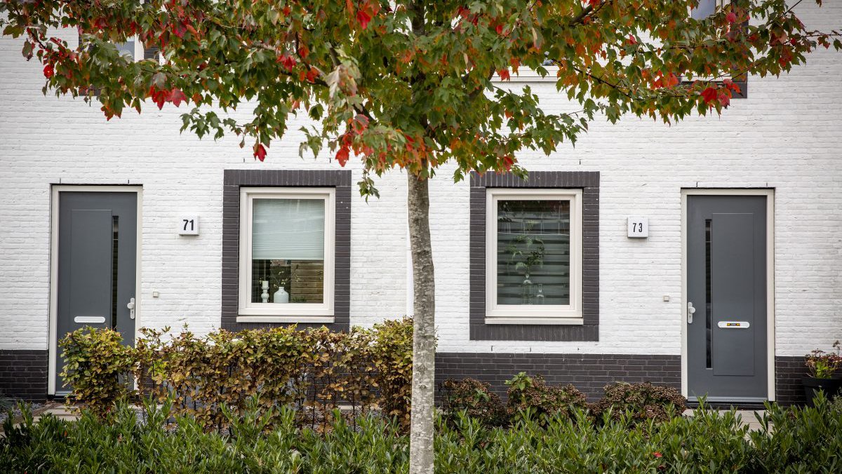 Gevel Heijmans Huismerk woning in Best, Dijkstraten.jpg