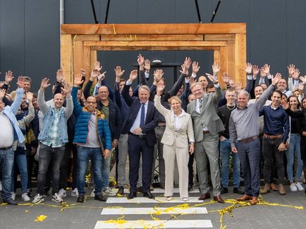 Opening houtskeletbouwfabriek