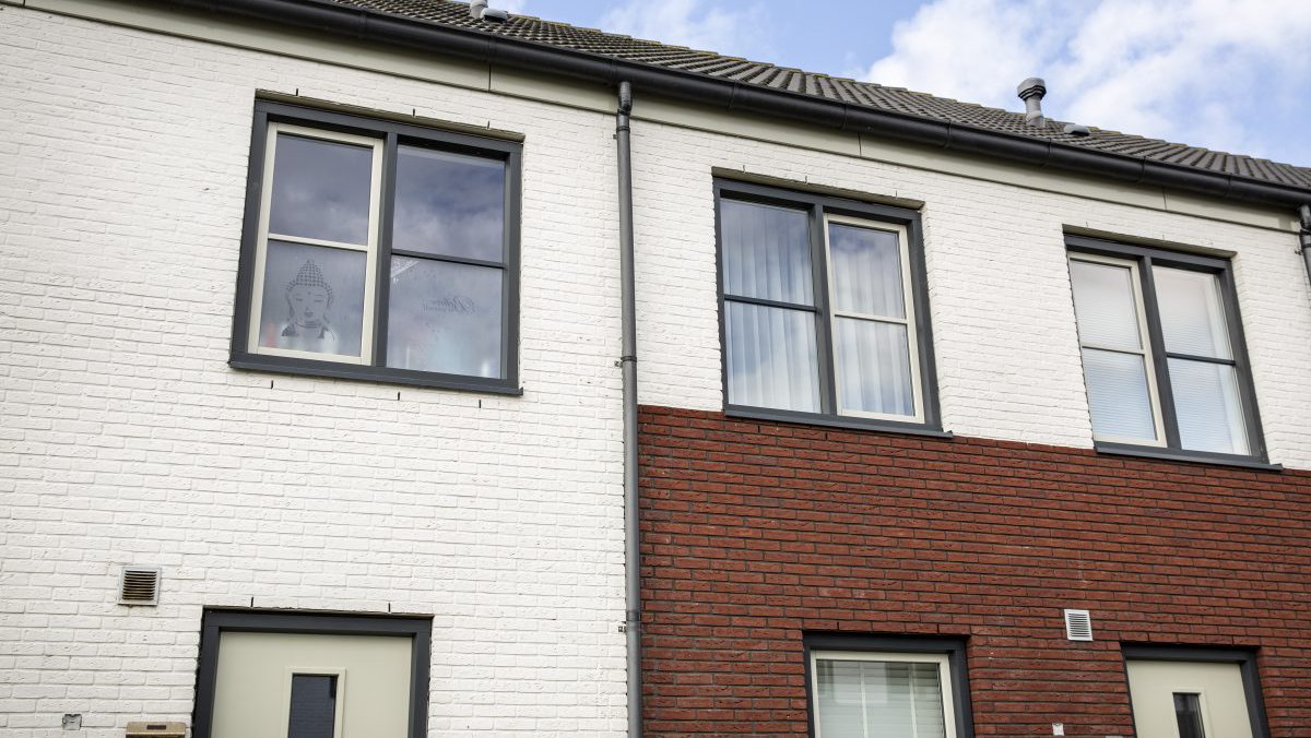 Gevel Heijmans Huismerk woningen in project Almere, Greenport.jpg