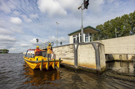 werkboot_lemmer_delfzijl_vaarwegen